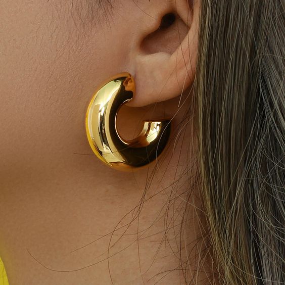 Aretes Chunky Gold Hoops