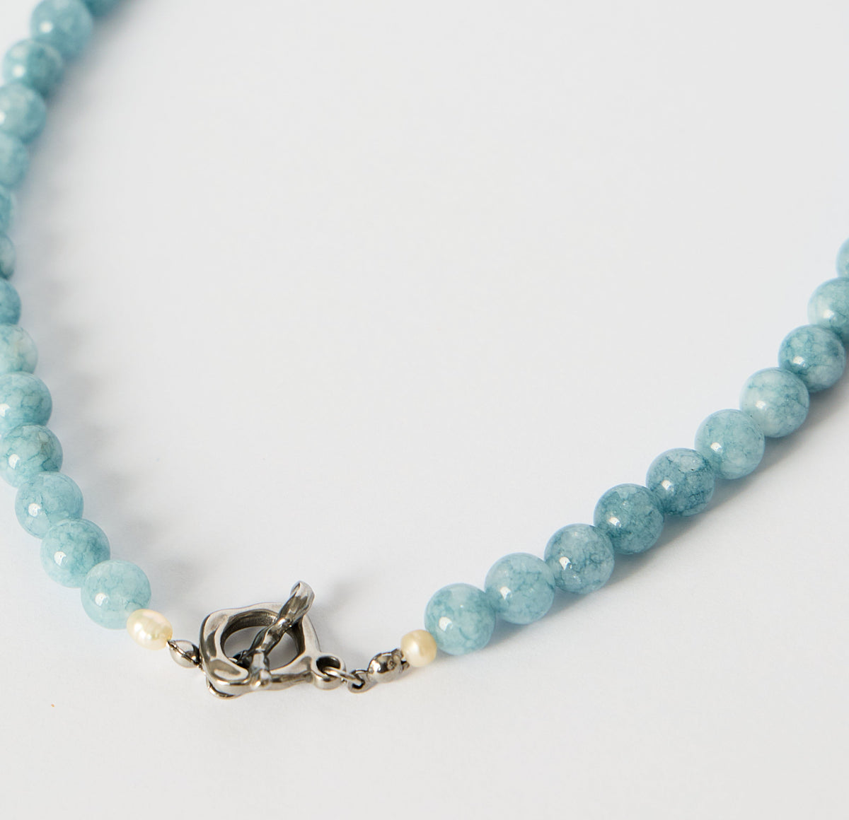 Collar blue sea